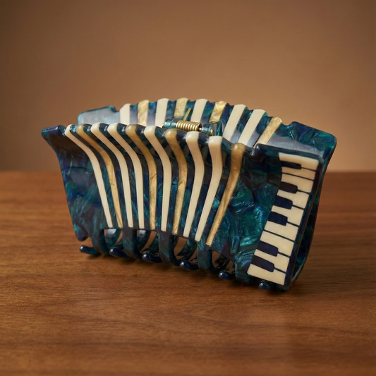 Paris Melody - Mavi Mermer Dokulu Akordiyon Tasarım Toka