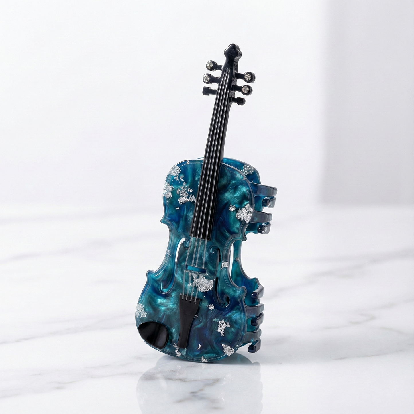 Mavi Düet - Gümüş Detaylı Çift Keman Figürlü Tasarım Toka