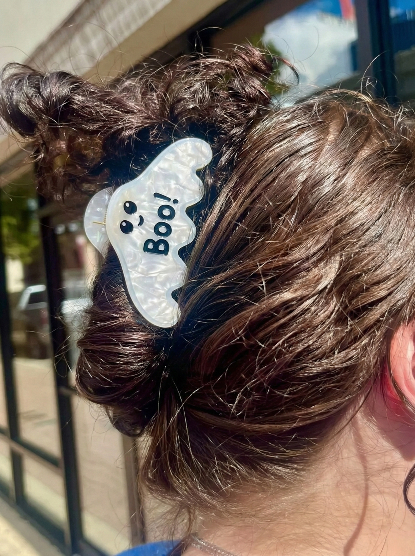 Süzülen Dalgalı Hayalet - Sedefli Beyaz Eğlenceli Saç Tokası (Casper Vibe)