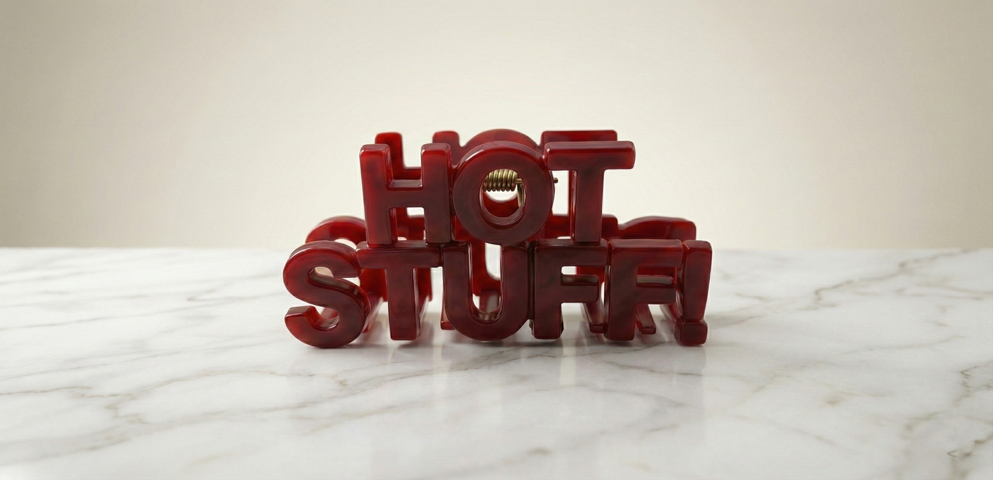 Y2K Trend - 'Hot Stuff' Yazılı Kırmızı İddialı Mandal Toka